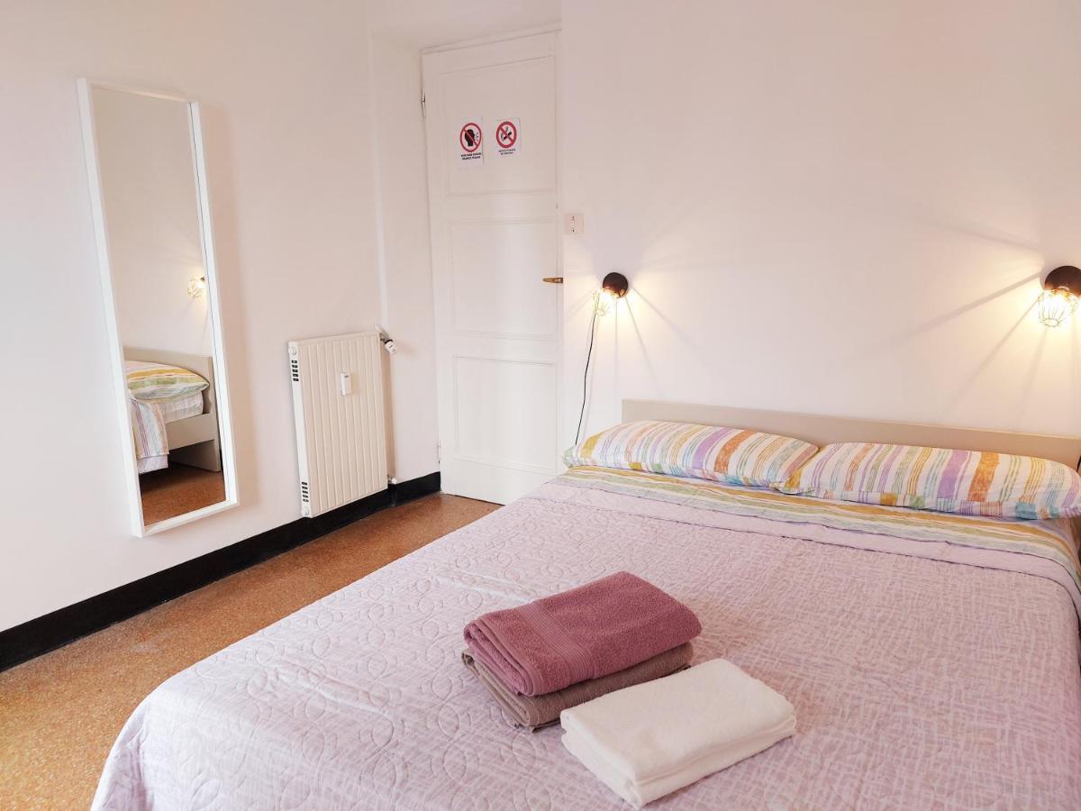 Genova Rooms Brignole D ภายนอก รูปภาพ